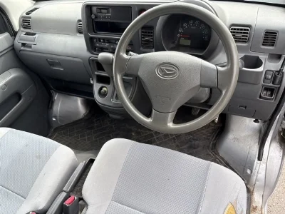 DAIHATSU HIJET VAN