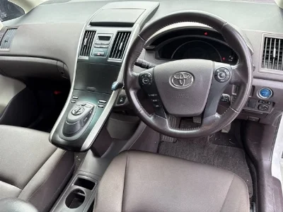 TOYOTA SAI