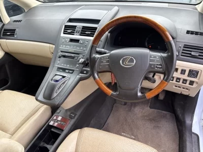 TOYOTA SAI