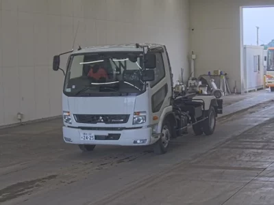 MITSUBISHI FUSO FIGHTER