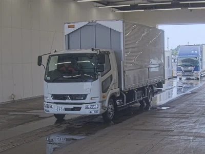 MITSUBISHI FUSO FIGHTER
