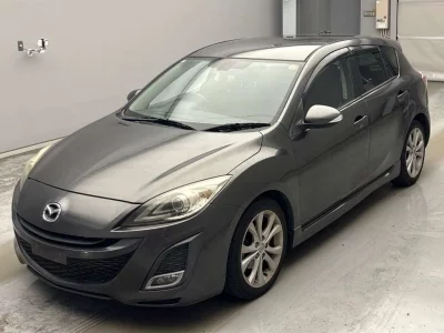 MAZDA AXELA