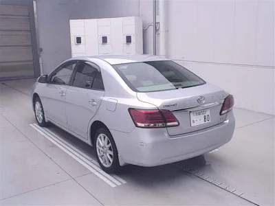 TOYOTA PREMIO