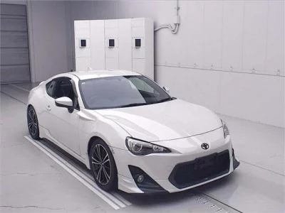 TOYOTA 86