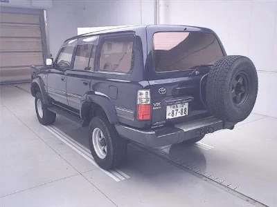 TOYOTA LAND CRUISER