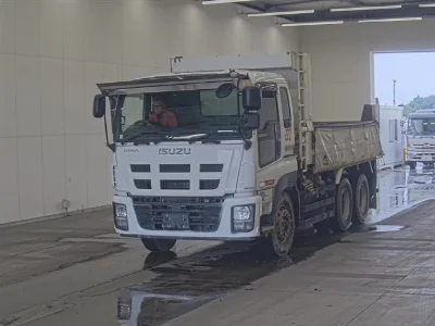 ISUZU GIGA