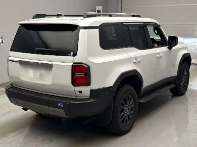 TOYOTA LAND CRUISER 250