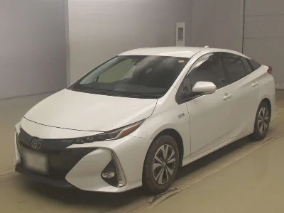 TOYOTA PRIUS PHV
