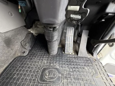 NISSAN UD
