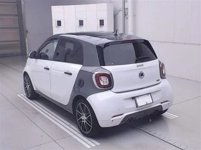 SMART FOURFOUR