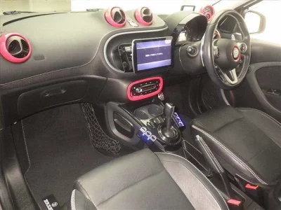 SMART FOURFOUR