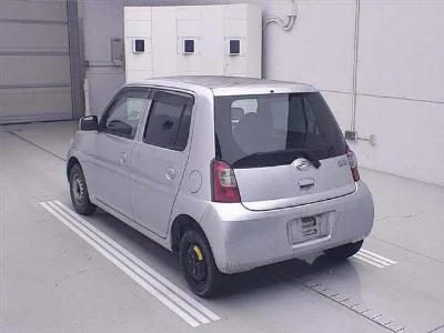 DAIHATSU ESSE