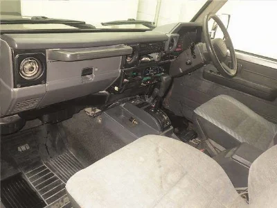 TOYOTA LAND CRUISER