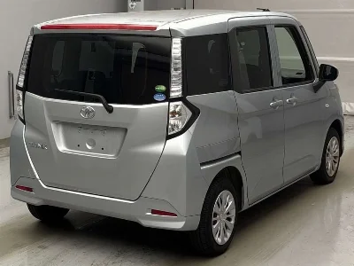 TOYOTA TANK