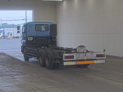 ISUZU GIGA