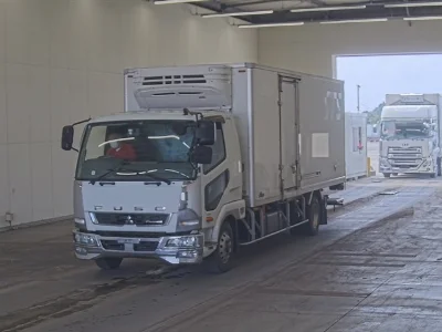 MITSUBISHI FUSO FIGHTER