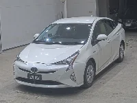 Цена авто Toyota Prius с аукционов Японии, номер кузова ZVW55, пробег 150 000, оценка 2