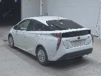 Цена авто Toyota Prius с аукционов Японии, номер кузова ZVW55, пробег 150 000, оценка 2