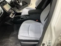 Цена авто Toyota Prius с аукционов Японии, номер кузова ZVW55, пробег 150 000, оценка 2