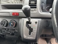 Цена авто Toyota HiAce с аукционов Японии, номер кузова KDH205V, пробег 491 000, оценка 4