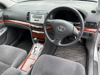 TOYOTA PREMIO