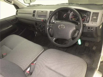 TOYOTA REGIUS ACE VAN