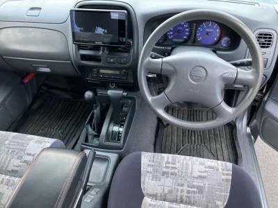NISSAN DATSUN