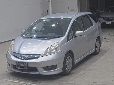 HONDA FIT SHUTTLE