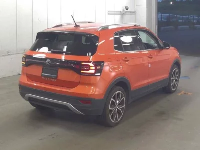 VOLKSWAGEN T-CROSS