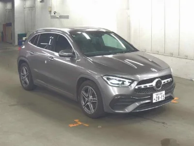 MERCEDES BENZ GLA