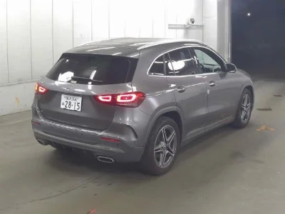 MERCEDES BENZ GLA