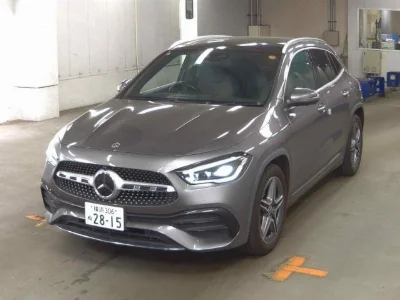 MERCEDES BENZ GLA