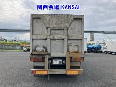 NISSAN DIESEL (UD) QUON