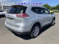 Цена авто Nissan X-Trail с аукционов Японии, номер кузова NT32, пробег 90 000, оценка 2