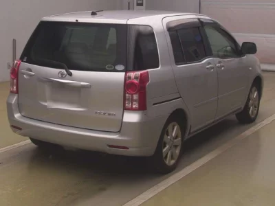 Toyota Raum