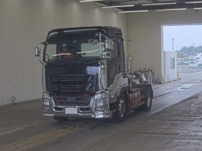 ISUZU GIGA