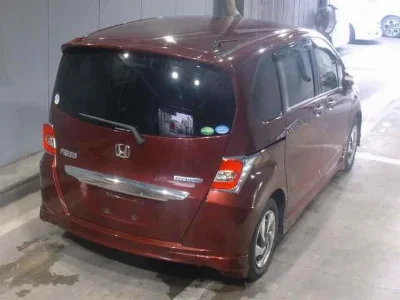 HONDA FREED