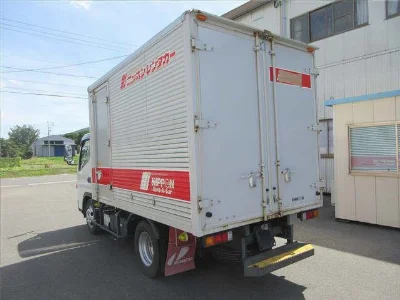 MITSUBISHI CANTER