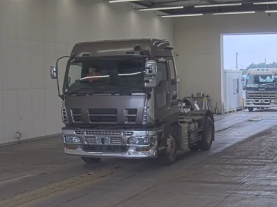 ISUZU GIGA