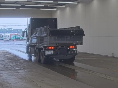 MITSUBISHI FUSO SUPER GREAT