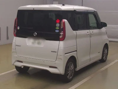 NISSAN ROOX