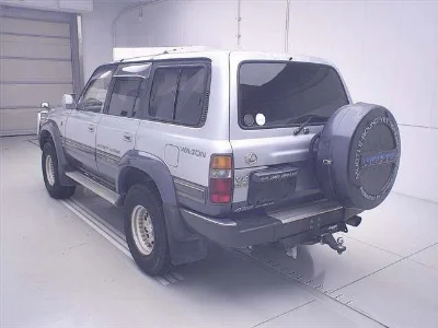 TOYOTA LAND CRUISER