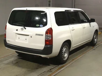 TOYOTA SUCCEED