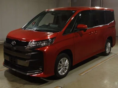 TOYOTA NOAH