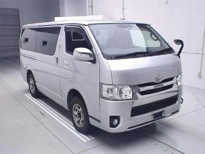 TOYOTA REGIUS ACE VAN