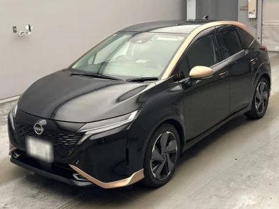 NISSAN AURA