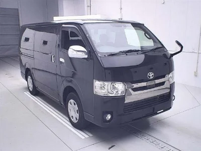 TOYOTA REGIUS ACE VAN