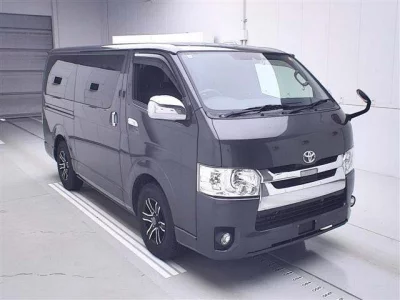 TOYOTA REGIUS ACE VAN