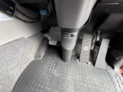 NISSAN UD