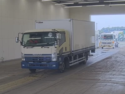 ISUZU FORWARD